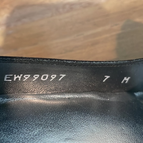 Stuart Weitzman | Black Gigi Ritz Ribbon Peep Toe Heel | Sz 7 - Picture 10 of 10